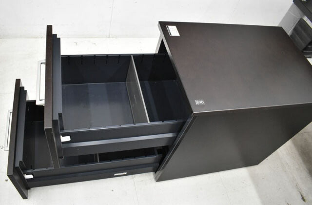 オカムラ X-F300シリーズ 役員用デスク+ワゴン3点セット W1800 2021060803【中古オフィス家具】【中古】