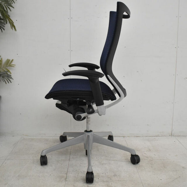 オカムラ バロン ハイバック 可動肘(新型肘パット) スタンダードメッシュ 2021070902【中古オフィス家具】【中古】