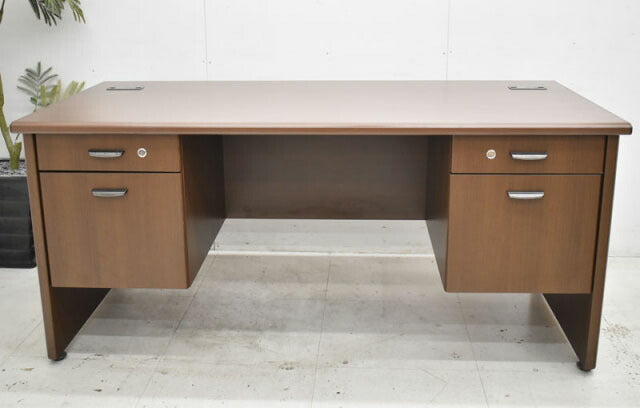 オカムラ DXシリーズ 役員用木製両袖机 H1600 2021071304【中古オフィス家具】【中古】