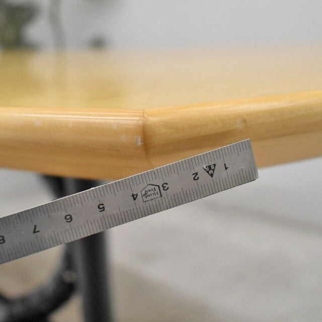 ハーマンミラー セグメンテッドベーステーブル 台形型 W2100 2021093002【中古オフィス家具】【中古】