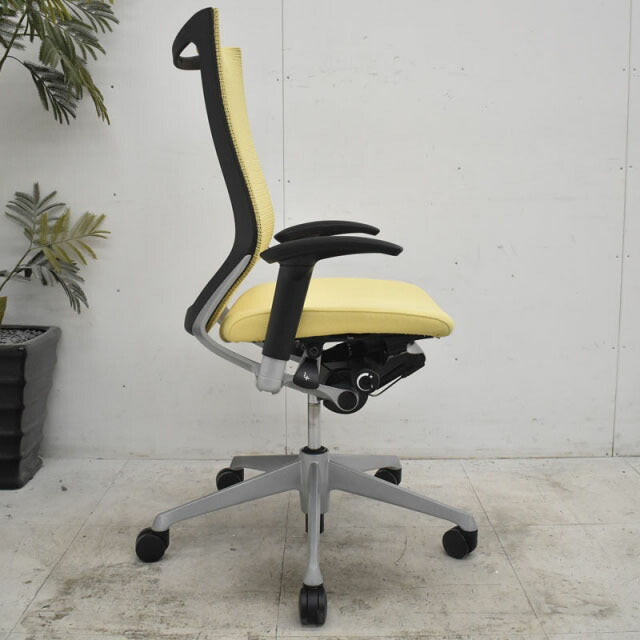 オカムラ バロン ハイバック 可動肘(新型肘パット) シルバー脚 2021112706【中古オフィス家具】【中古】