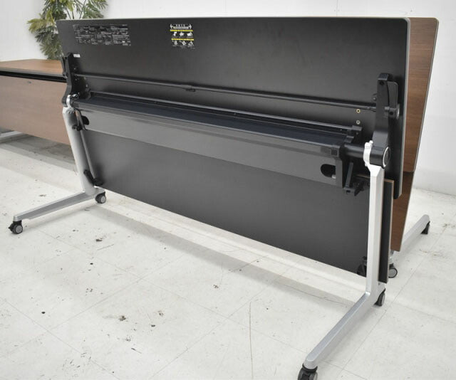 オカムラ エレガスタ ミーティングテーブル サイドスタック 4台セット W1800 2021120106【中古オフィス家具】【中古】