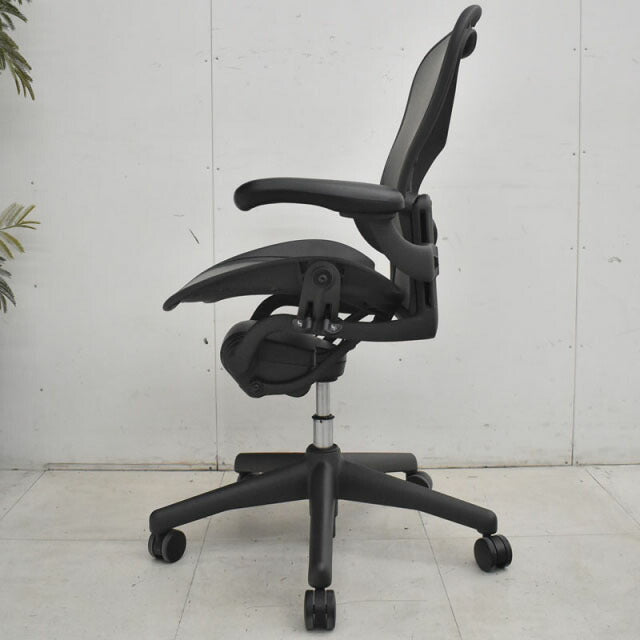 ハーマンミラー アーロンチェア Bサイズ フル装備 ランバーサポート グレー 2021122503【中古オフィス家具】【中古】