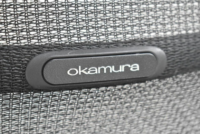 オカムラ フィーゴ 固定肘 メッシュEX アルミポリッシュ脚 ブラック 2021122704【中古オフィス家具】【中古】