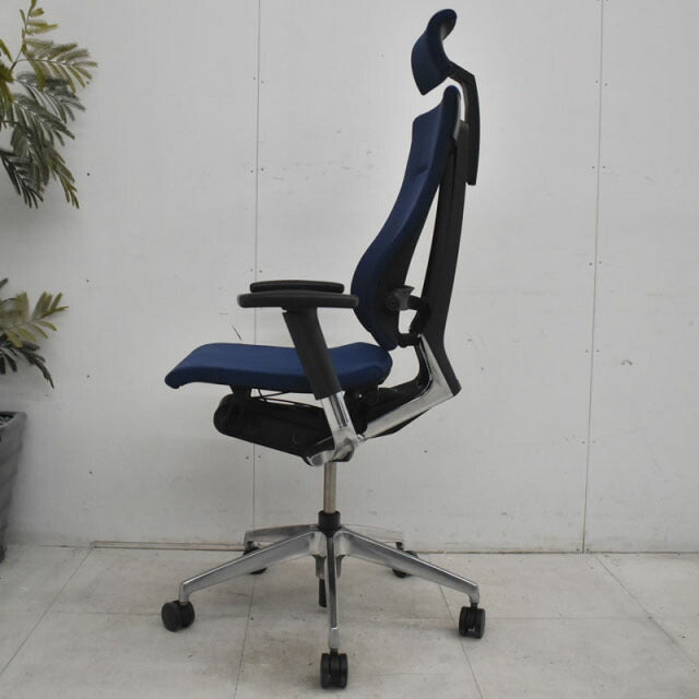 イトーキ スピーナ 可動肘 ヘッドレスト ポリッシュ脚 2022012203【中古オフィス家具】【中古】
