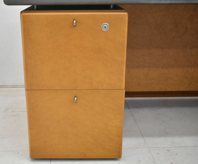 オカムラ プレビア 高級役員用両袖机 W1800 2022041404【中古オフィス家具】【中古】