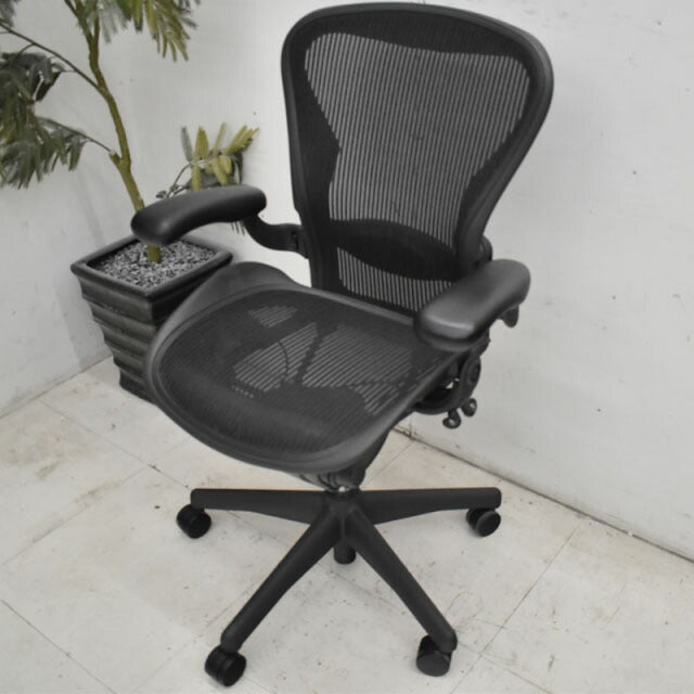Hermanmilller アーロンチェア フル装備 Bサイズ ランバーサポート 2022061703【中古オフィス家具】【中古】