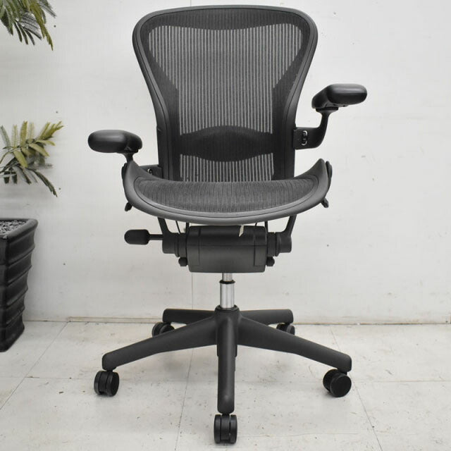 Hermanmilller アーロンチェア フル装備 Bサイズ ランバーサポート 2022061703【中古オフィス家具】【中古】
