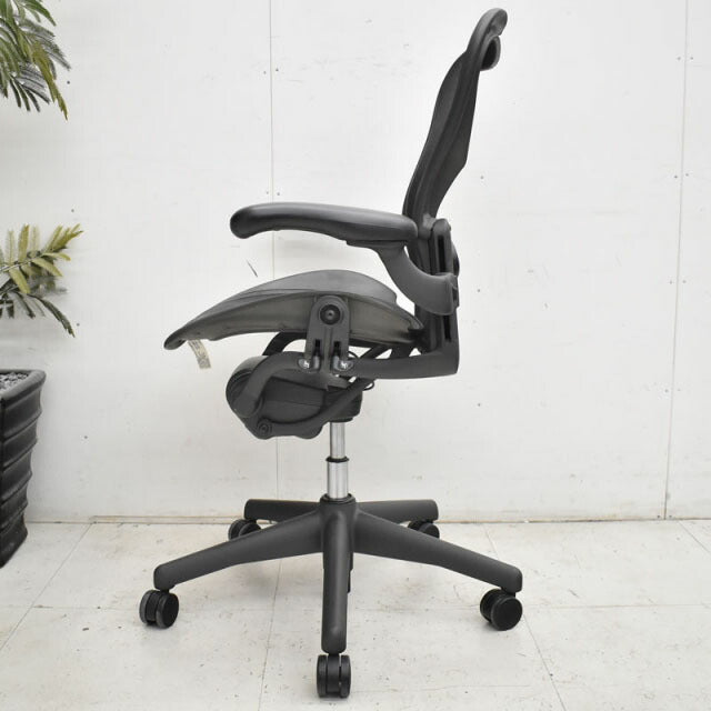 Hermanmilller アーロンチェア フル装備 Bサイズ ランバーサポート 2022061703【中古オフィス家具】【中古】