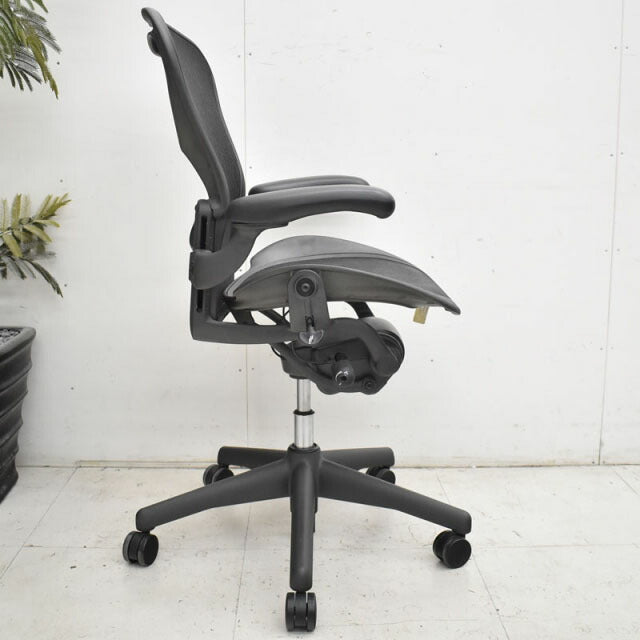Hermanmilller アーロンチェア フル装備 Bサイズ ランバーサポート 2022061703【中古オフィス家具】【中古】