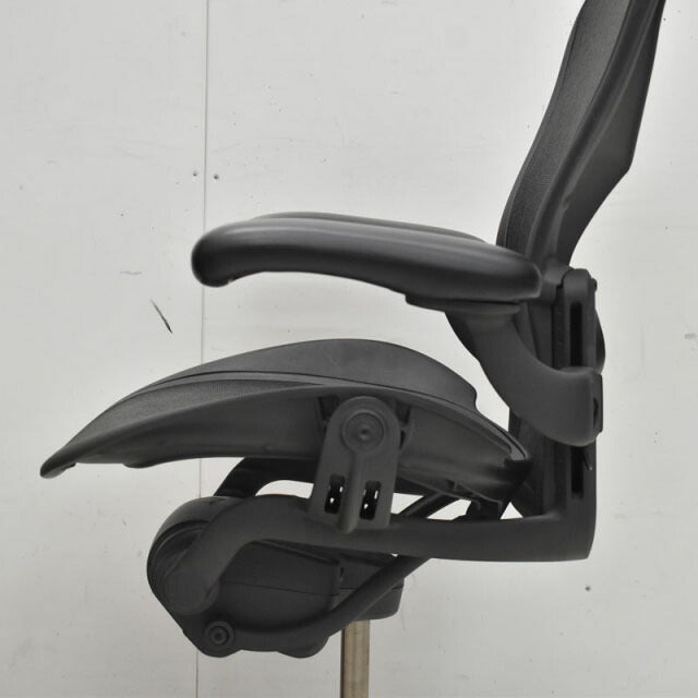 ハーマンミラー アーロンチェア スタンダード Bサイズ ランバーサポート 可動肘 肘レバータイプ 2022062003【中古オフィス家具】【中古】