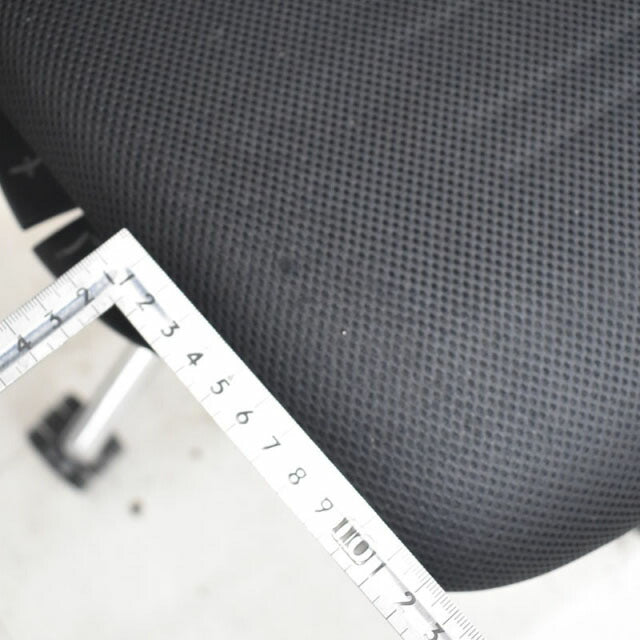 コクヨ エアフォート ヘッドレスト 可動肘 エアランバーサポート アルミポリッシュ脚 2022071903【中古オフィス家具】【中古】