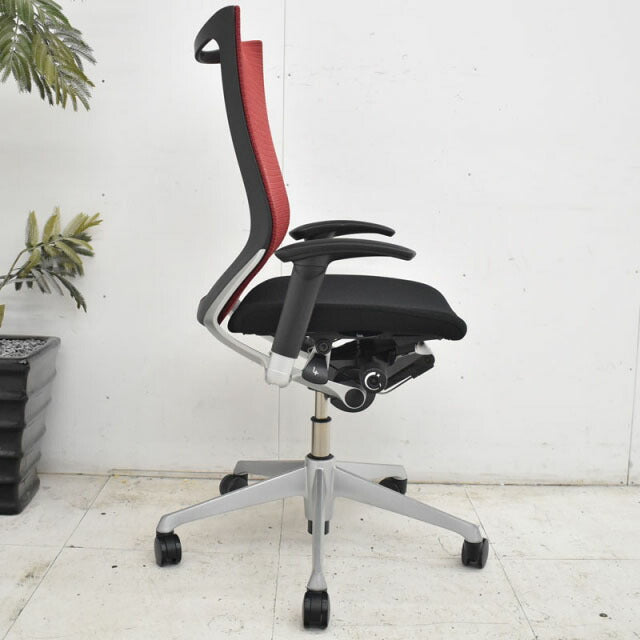 オカムラ バロン ハイバック 可動肘(新型肘パット) シルバー脚 2022072003【中古オフィス家具】【中古】