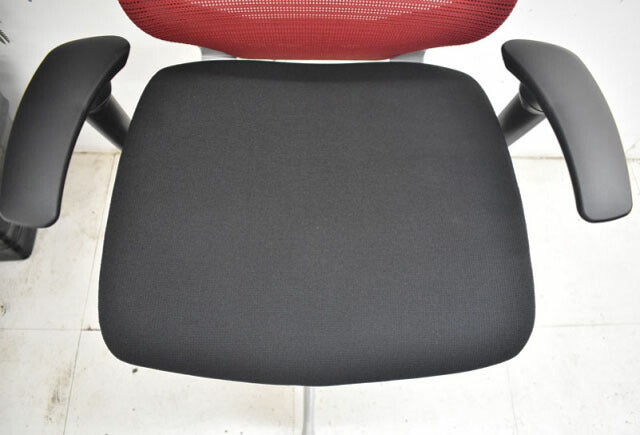 オカムラ バロン ハイバック 可動肘(新型肘パット) シルバー脚 2022072607【中古オフィス家具】【中古】
