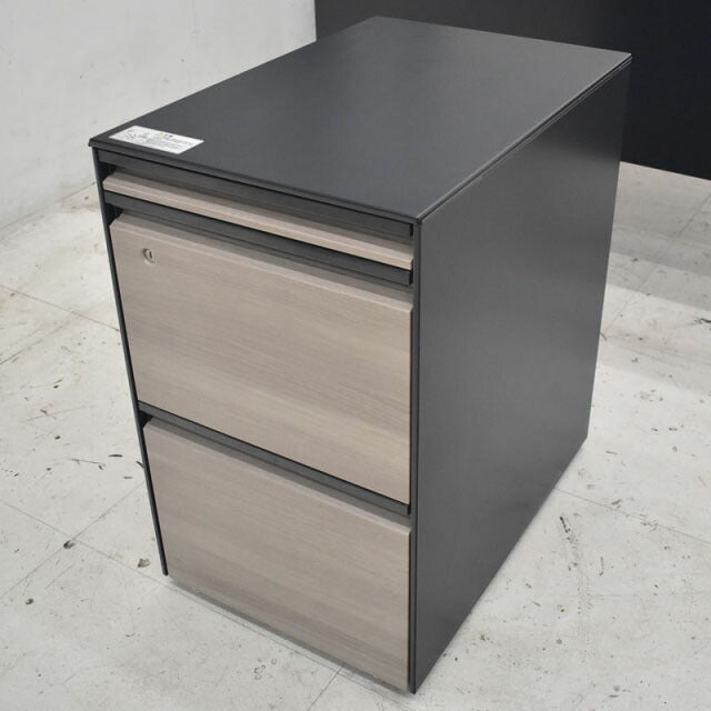 オカムラ プリシード 幕板付デスク+ワゴンセット W1200 2022080404【中古オフィス家具】【中古】