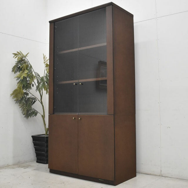 オカムラ EX-36シリーズ 役員用木製書棚 ガラス扉 W900 2022082201【中古オフィス家具】【中古】