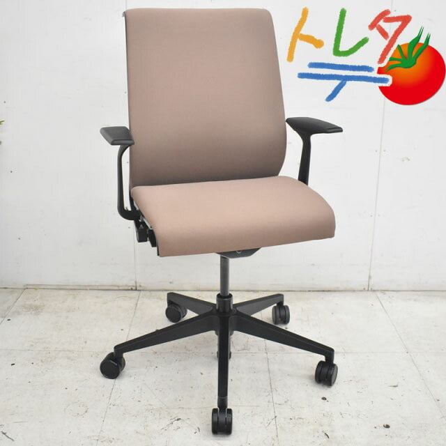 スチールケース シンクチェア 固定肘 ベージュ 2022082404【中古オフィス家具】【中古】