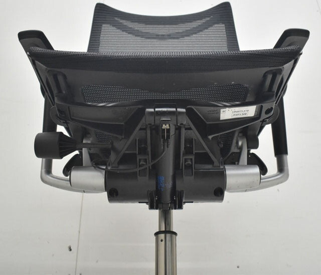 オカムラ バロン ハイバック 可動肘(肘パット新品) シルバー脚 2022110201【中古オフィス家具】【中古】