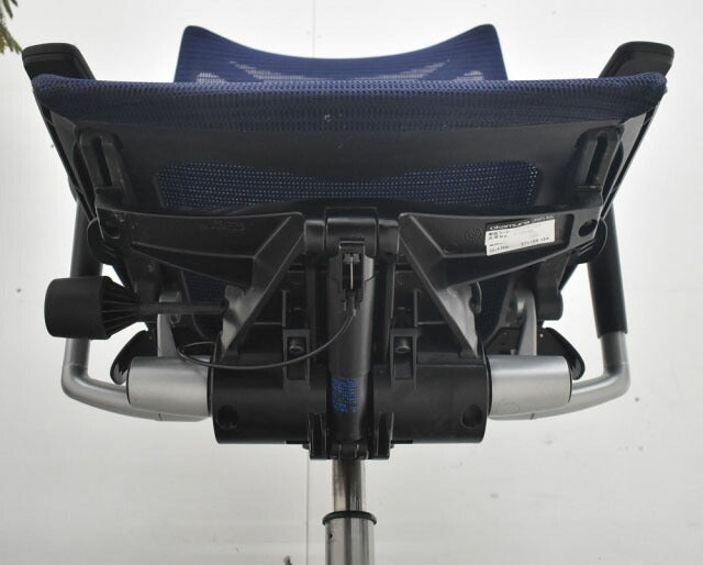 オカムラ バロン ローバック 可動肘(新型肘パット) シルバー脚 2022111702【中古オフィス家具】【中古】