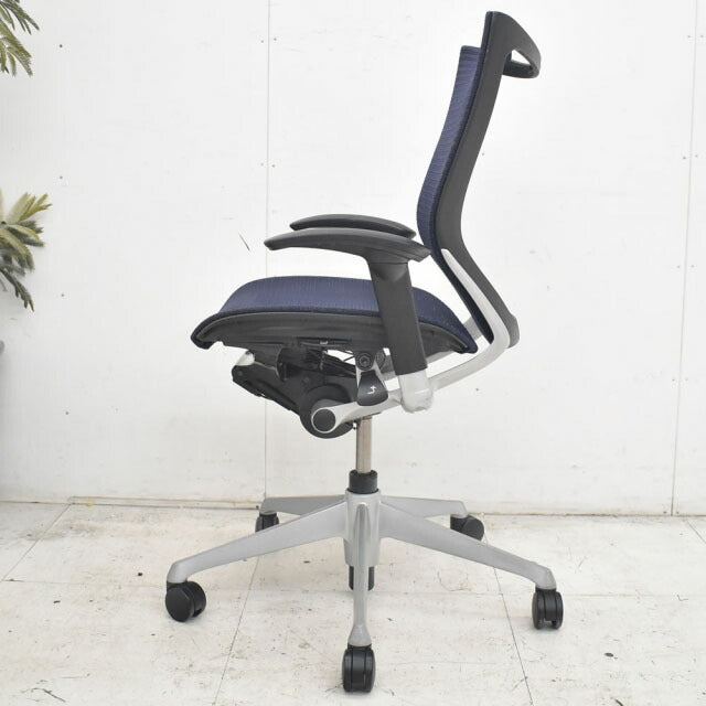 オカムラ バロン ローバック 可動肘(新型肘パット) シルバー脚 2022111703【中古オフィス家具】【中古】