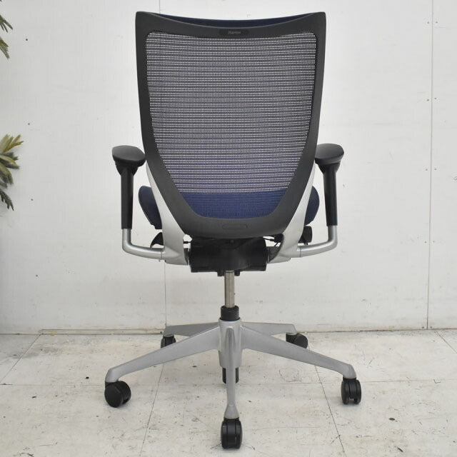 オカムラ バロン ローバック 可動肘(新型肘パット) シルバー脚 2022111703【中古オフィス家具】【中古】