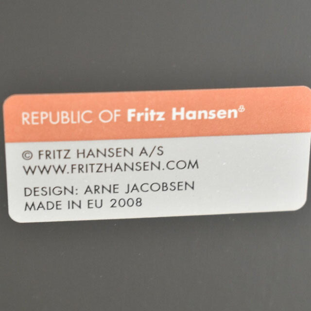 フリッツハンセン セブンチェア ダークグレー W500 2022122007【中古オフィス家具】【中古】