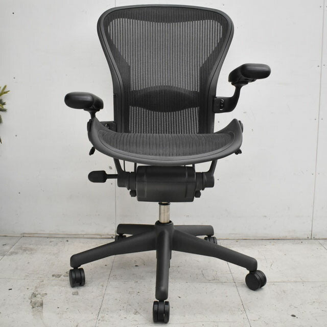 ハーマンミラー アーロンチェア フル装備 Bサイズ ランバーサポート 2023011903【中古オフィス家具】【中古】