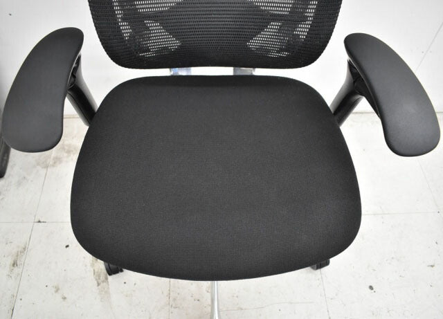 オカムラ コンテッサ ヘッドレスト 可動肘 ランバーサポート アルミポリッシュ脚 2023012103【中古オフィス家具】【中古】