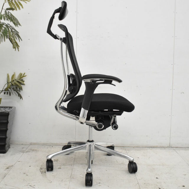オカムラ コンテッサ ヘッドレスト 可動肘 ランバーサポート アルミポリッシュ脚 2023012103【中古オフィス家具】【中古】