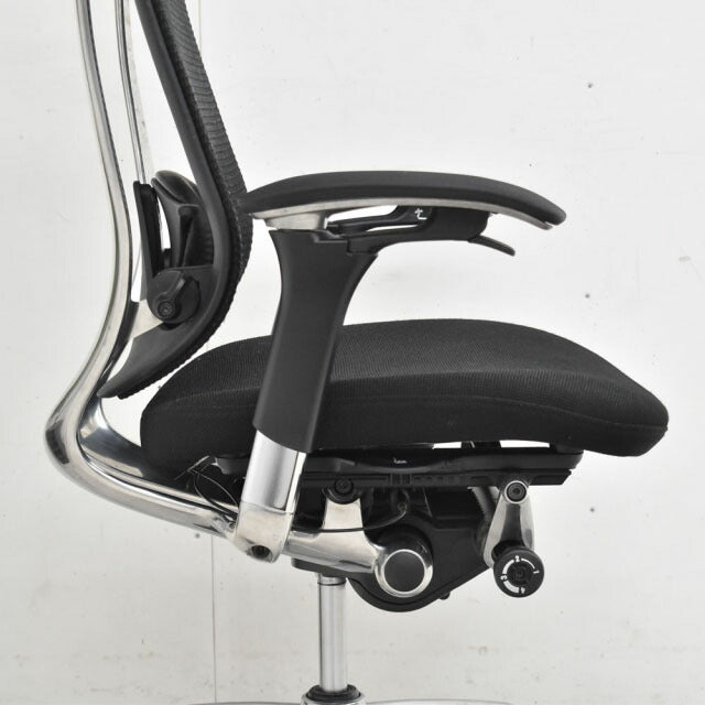 オカムラ コンテッサ ヘッドレスト 可動肘 ランバーサポート アルミポリッシュ脚 2023012103【中古オフィス家具】【中古】