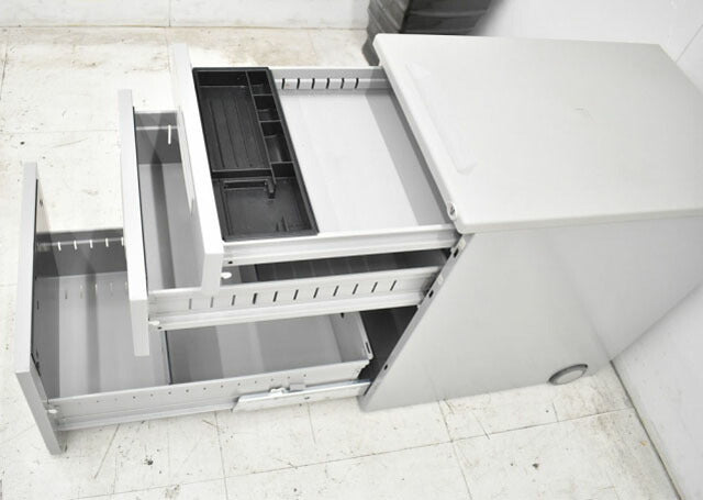 ウチダ JUSTシリーズ 3段ワゴン W395 2023012403【中古オフィス家具】【中古】