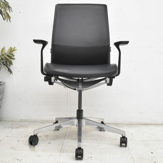 スチールケース シンク2チェア 固定肘 ランバーサポート ポリッシュ脚 革張り 2023013002【中古オフィス家具】【中古】【商品画像7】