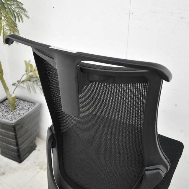 イトーキ f・エフチェア ハイバック ハンガー 肘なし 2018年製 2023020402【中古オフィス家具】【中古】