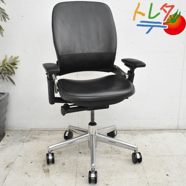 スチールケース リープV2 USモデル 可動肘付 ランバーサポート 革張り アルミポリッシュ 2023032001【中古オフィス家具】【中古】