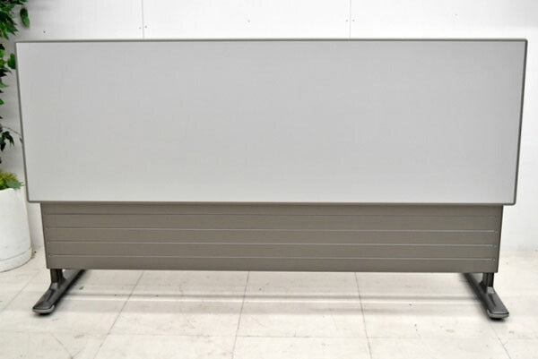 オカムラ スタックテーブル W1800 2017081706【中古オフィス家具】【中古】