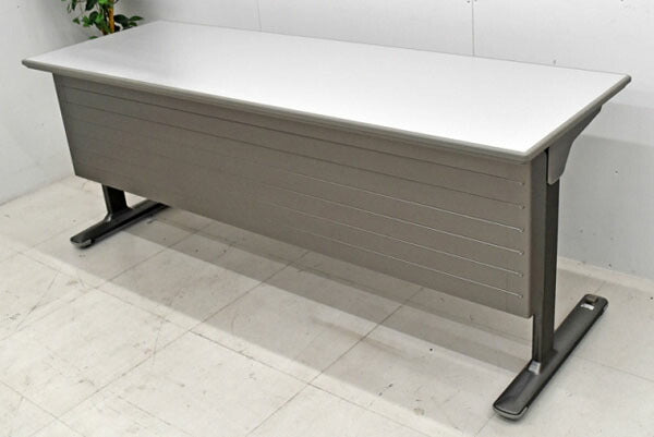 オカムラ スタックテーブル W1800 2017081706【中古オフィス家具】【中古】