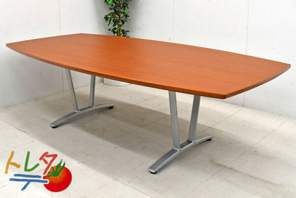 コクヨ KOKUYO 大型会議テーブル W2400 2017082302【中古オフィス家具】【中古】