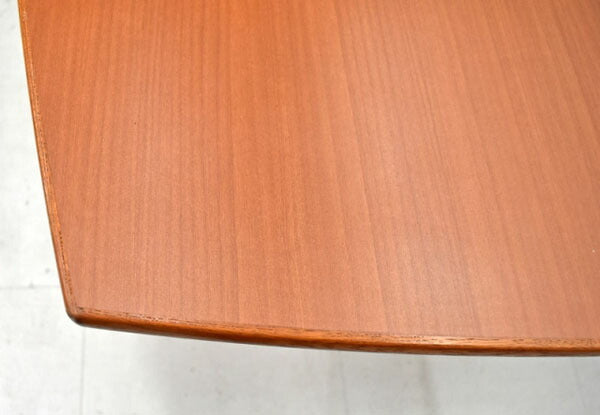 コクヨ KOKUYO 大型会議テーブル W2400 2017082302【中古オフィス家具】【中古】