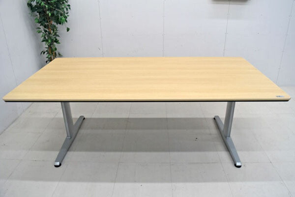 オカムラ リフティオシリーズ 会議テーブル W2100 2017110803【中古オフィス家具】【中古】