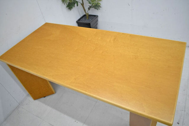 オカムラ 高級会議テーブル W1600 2019053103【中古オフィス家具】【中古】