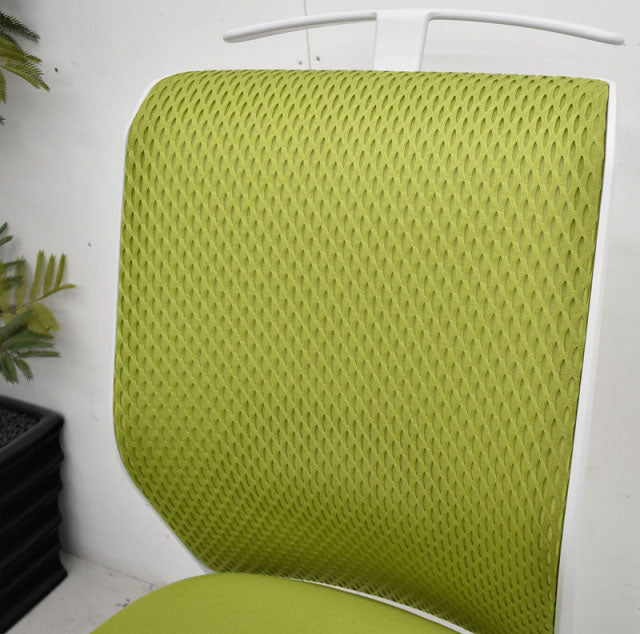 ヴィトラ ID エア ランバーサポート ハンガー付 アボガド 2019052310【中古オフィス家具】【中古】