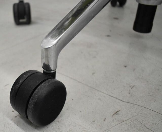 ヴィトラ ID エア ランバーサポート ハンガー付 アボガド 2019052310【中古オフィス家具】【中古】