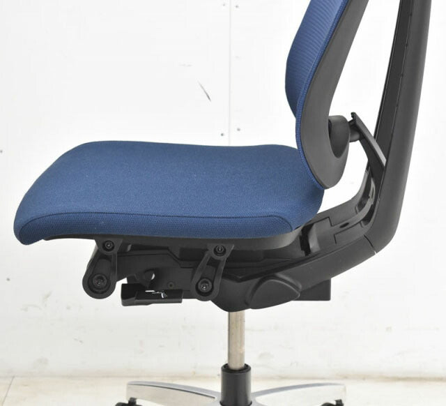 イトーキ セレーオ 肘なし ネイビーブルー 2020062604【中古オフィス家具】【中古】