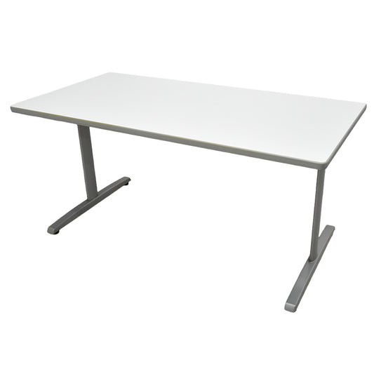 【中古】オカムラ　8177シリーズ　ミーティングテーブル　T字脚　幅1500　2025102405【中古オフィス家具】