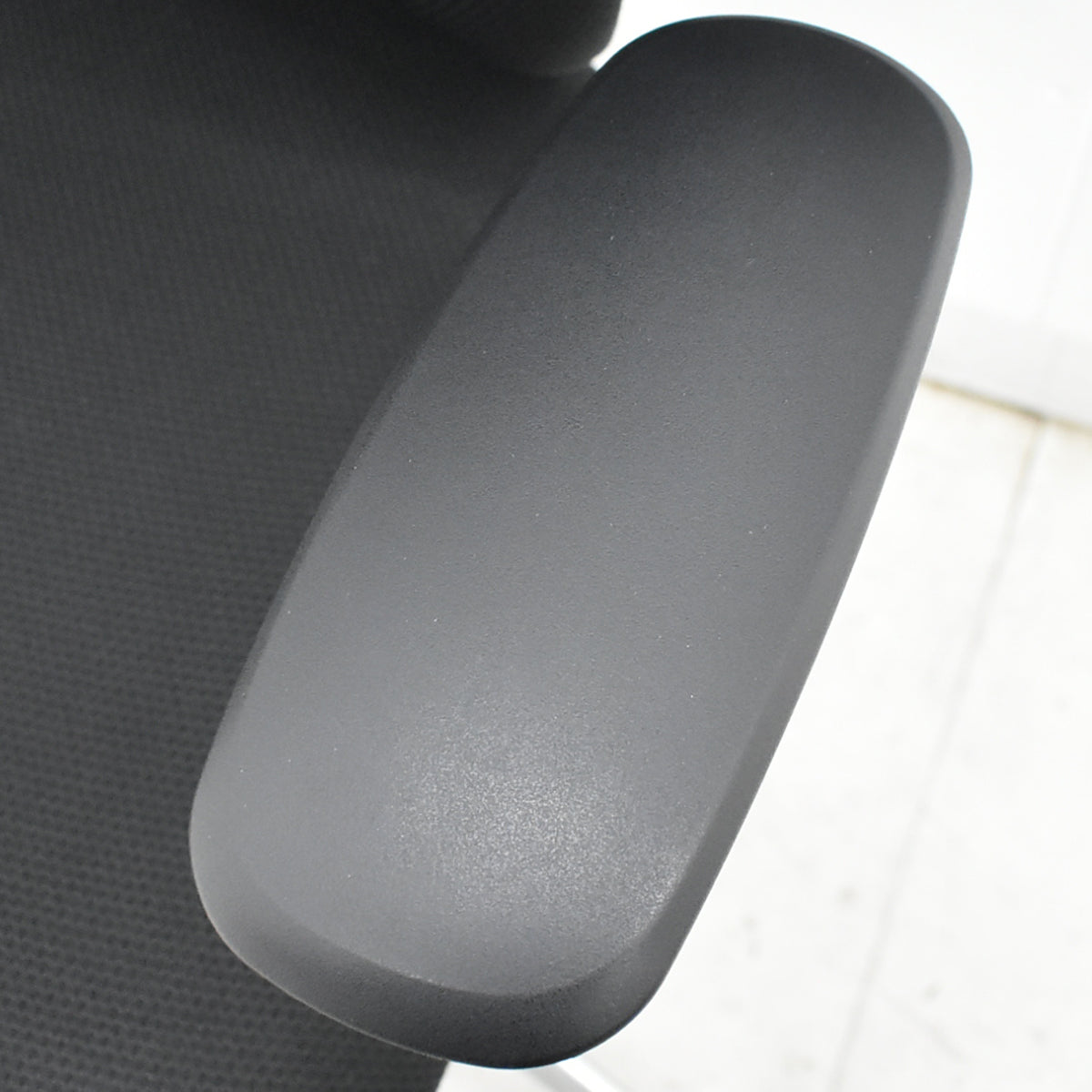 【中古】オカムラ　シルフィー　ハイバック　可動肘　バックカーブアジャスト　前傾機能　ポリッシュ　2025102701【中古オフィス家具】