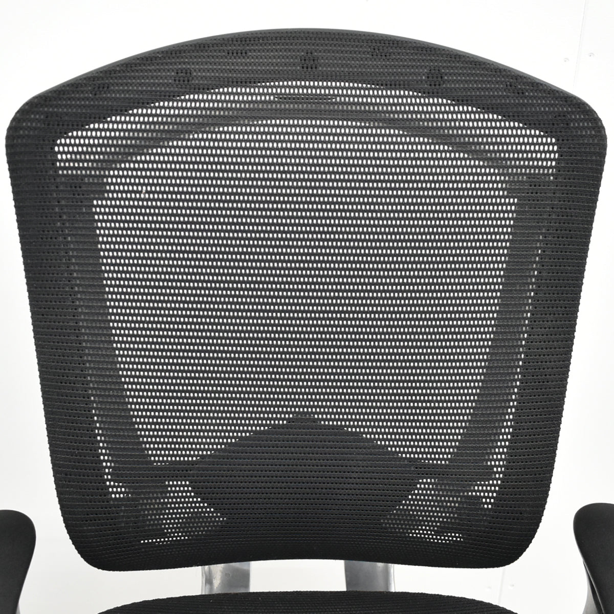 【中古】オカムラ　コンテッサ　可動肘　ランバーサポート　ポリッシュ　2025102704【中古オフィス家具】