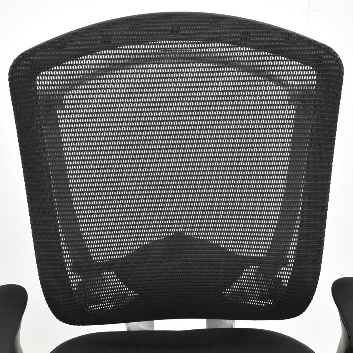 【中古】オカムラ　コンテッサ　可動肘　ランバーサポート　ポリッシュ　革張り　2025102706【中古オフィス家具】