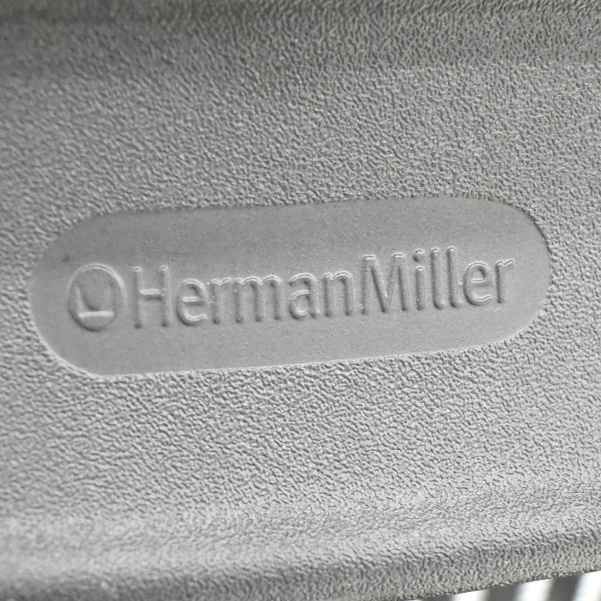 【中古】ハーマンミラー　アーロンチェア　Bサイズ　フル装備　ポスチャーフィット　昇降ガス新品交換済　2025102805【中古オフィス家具】