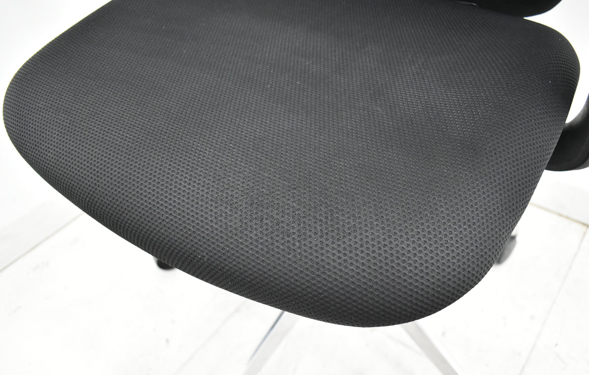 【中古】オカムラ　シルフィー　ハイバック　可動肘　バックカーブアジャスト　前傾機能　ポリッシュ　2025102901【中古オフィス家具】