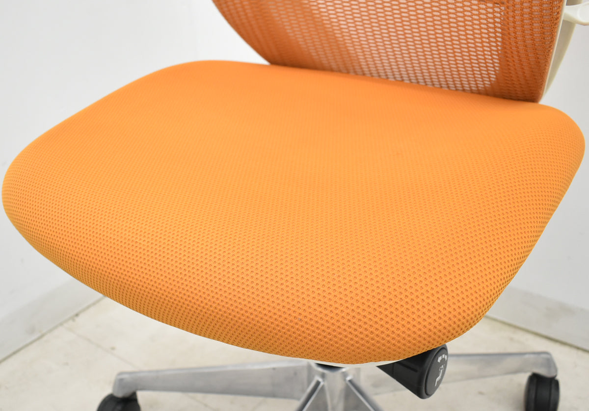 【中古】オカムラ　シルフィー　ハイバック　肘なし　バックカーブアジャスト　前傾機能　ランバーサポート　ポリッシュ　2025103101【中古オフィス家具】